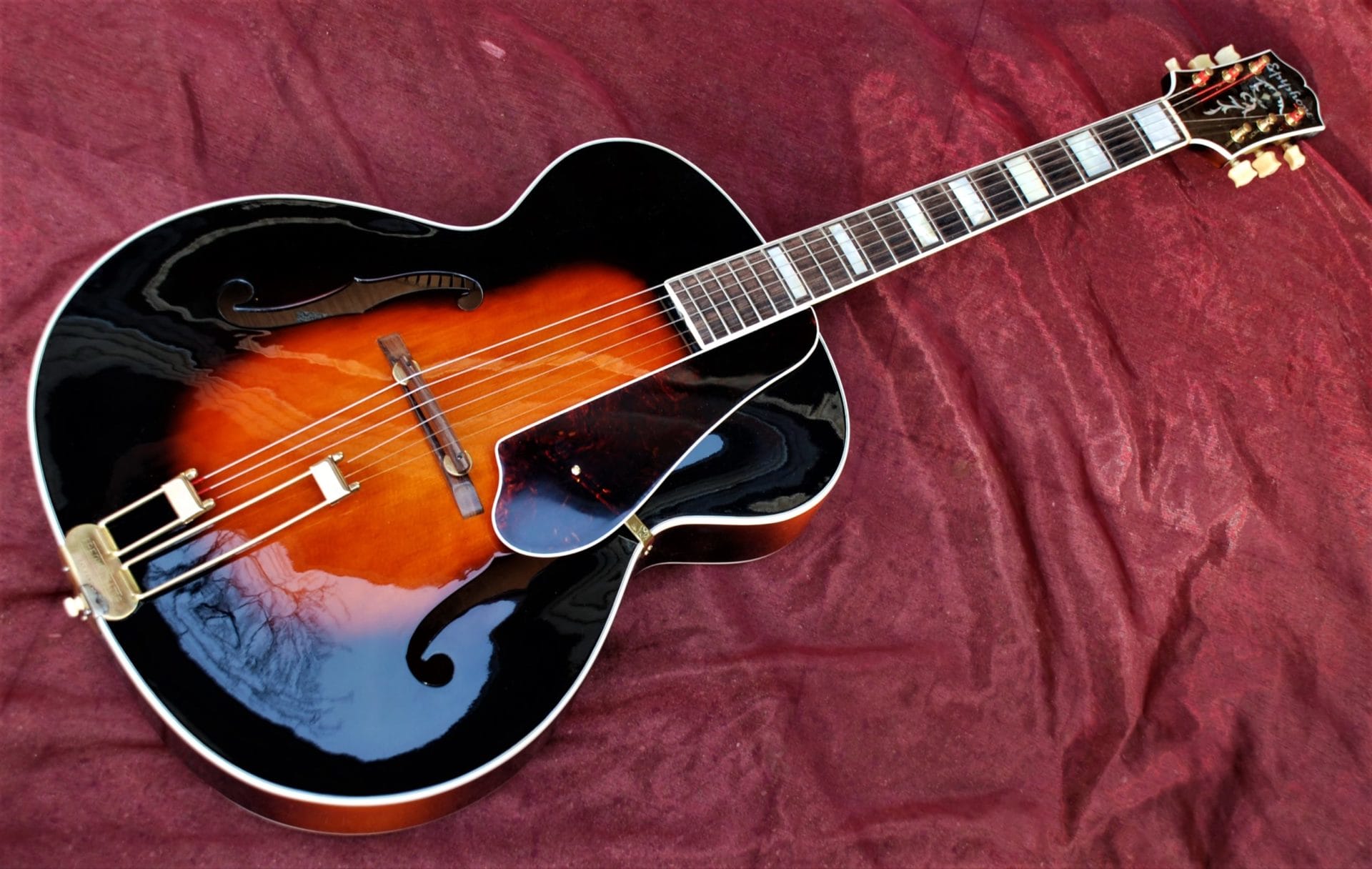 DSC_0039.jpg Epiphone Broadway 1946 – Bild 1