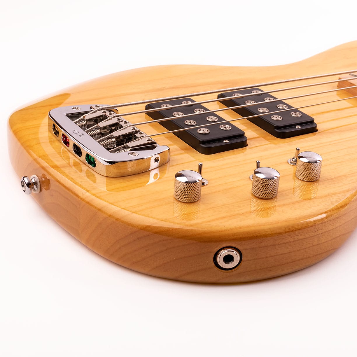 G&L L-2000 トリヴュート Mod G&L L2000: The Best Bass You Haven't Tried - YouTube