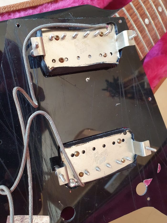 Gibson-67-Reissue-Flying-V-1992-11.jpg Gibson '67 Reissue Flying V – Schwarz – Bild 9