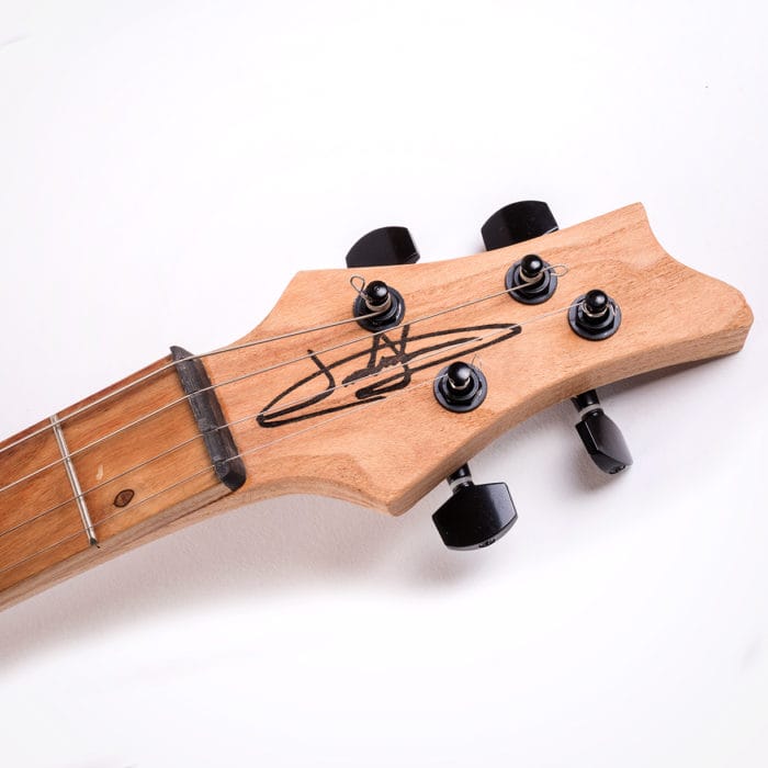 IMG_7755.jpg Justin Johnson - Cigar box 4-String – Bild 6