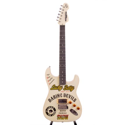 Joe Doe by Vintage ~ Lucky Betty in weiss