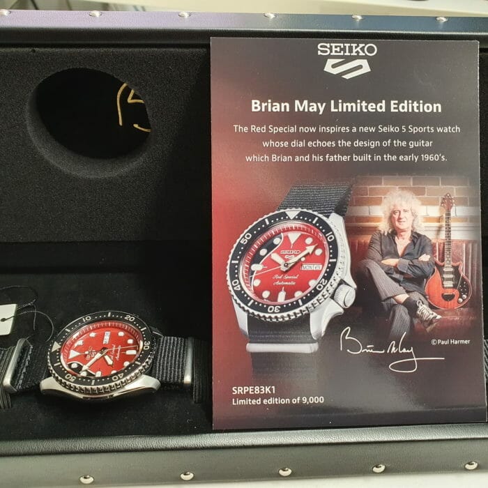 Brian-May-Uhr-Seiko-01.jpg Brian May Guitars BMG Frank Special  - Bundle mit "Red Special" Uhr – Bild 16
