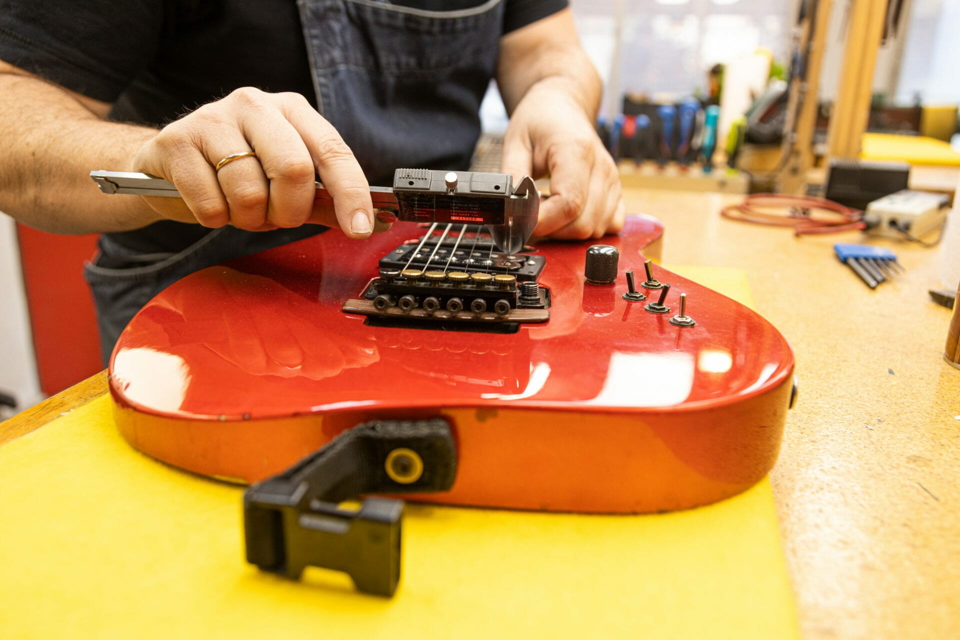 Gitarren Reparatur