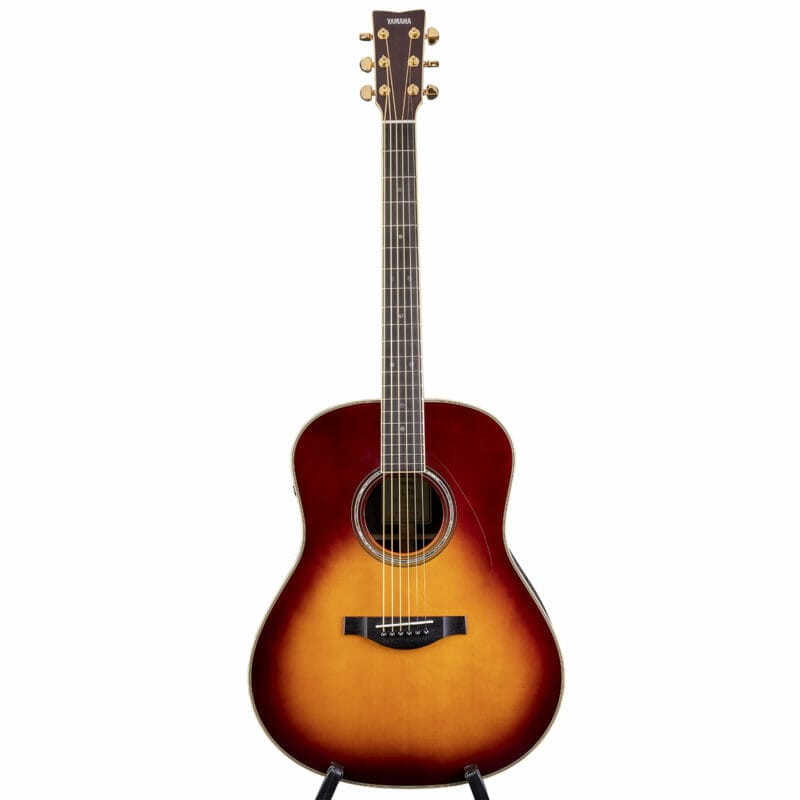 Yamaha Gitarren und Verstärker -