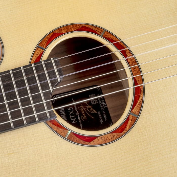 Yamaha NTX5 - 08 Yamaha NTX5 Akustik-Elektrik-Nylonsaitengitarre – Bild 6