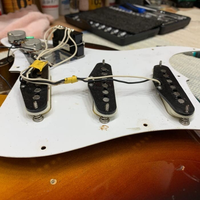 Fender ST-562 Contemporary Stratocaster Japan 1984-1987 – Bild 16