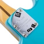 Fender American Pro II Stratocaster Miami Blue – Bild 7
